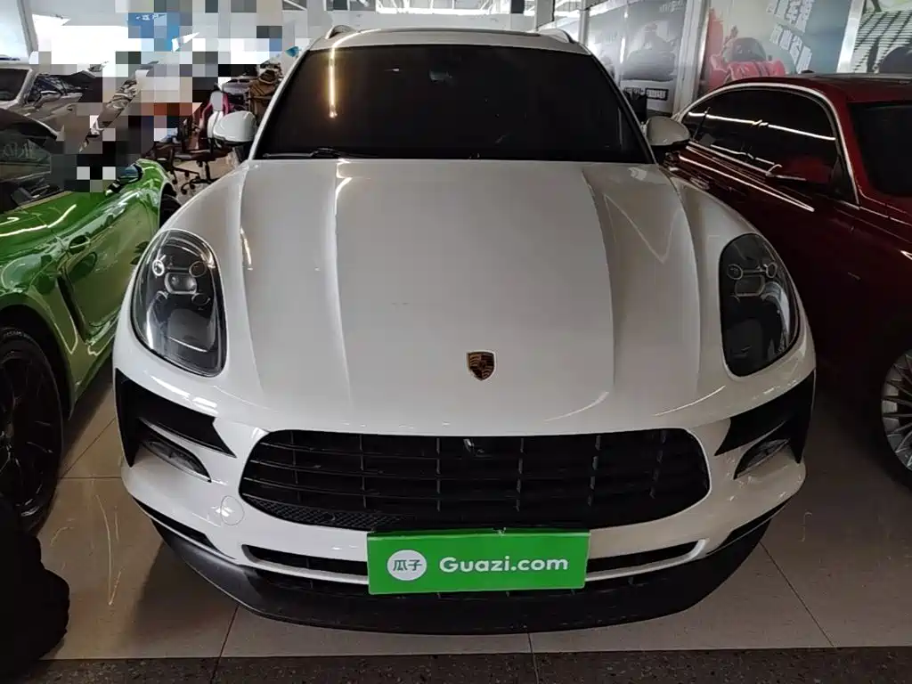 Porsche Macan — миниатюра 3