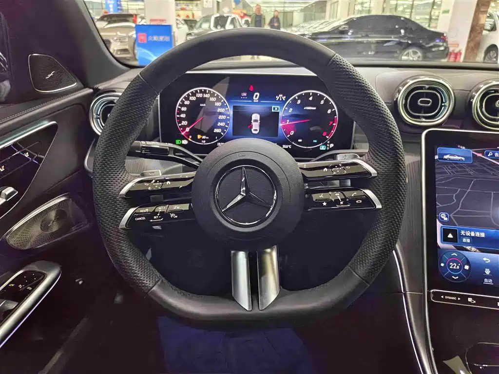 Mercedes-Benz C-Class — миниатюра 8