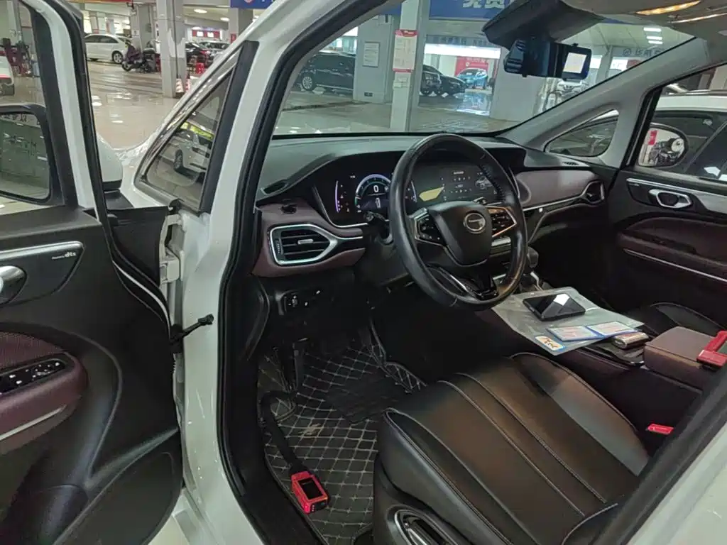 GAC Motor Trumpchi M6 — миниатюра 16