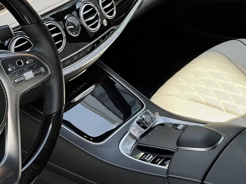 Mercedes-Benz S-Class — миниатюра 7