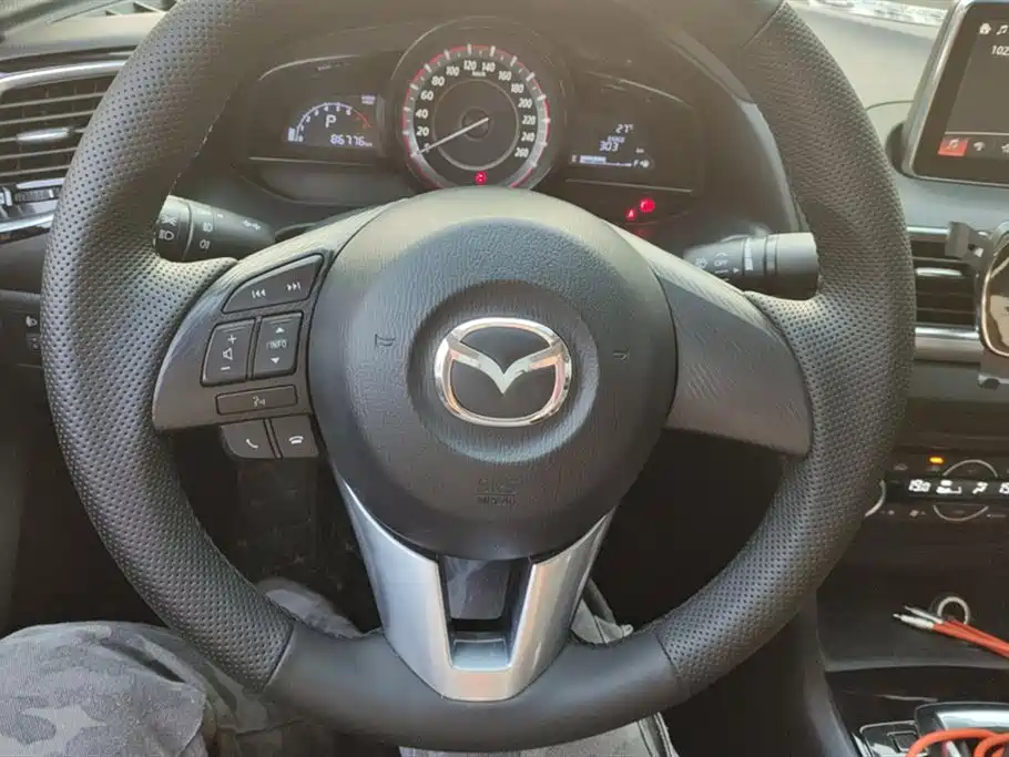 MAZDA 3 ANGKESAILA