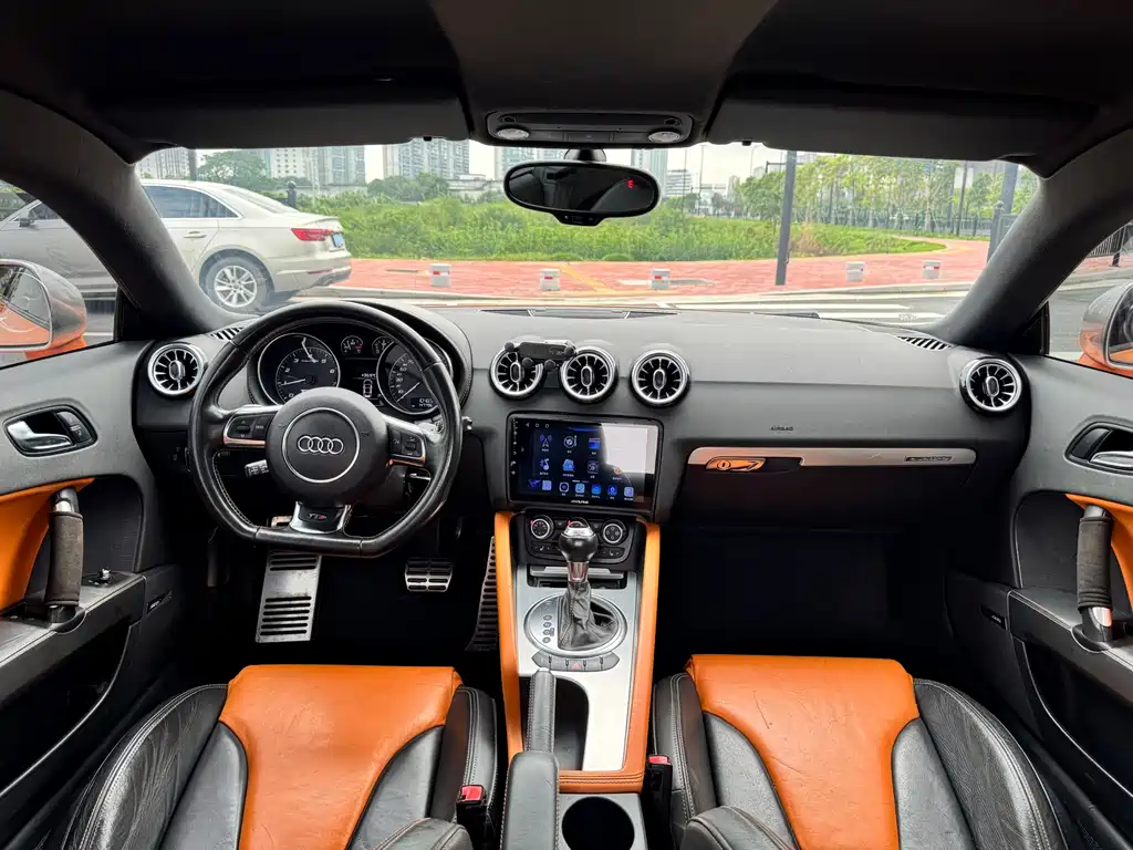 Audi TTS — миниатюра 12