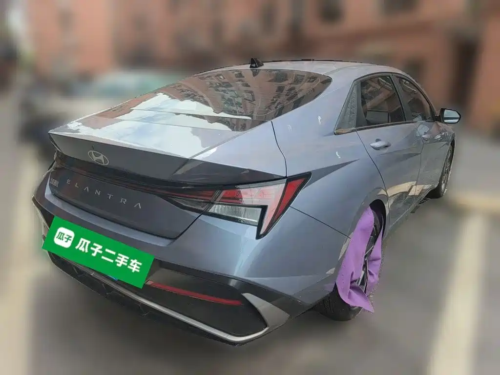 Hyundai Elantra — миниатюра 6