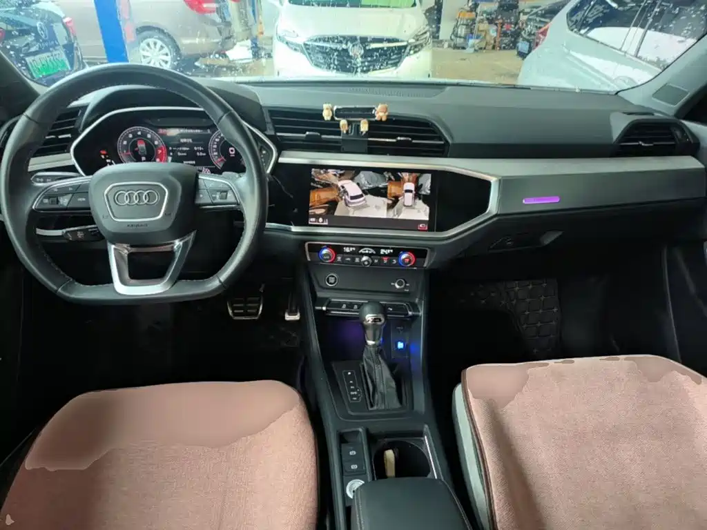 Audi Q3 — миниатюра 10
