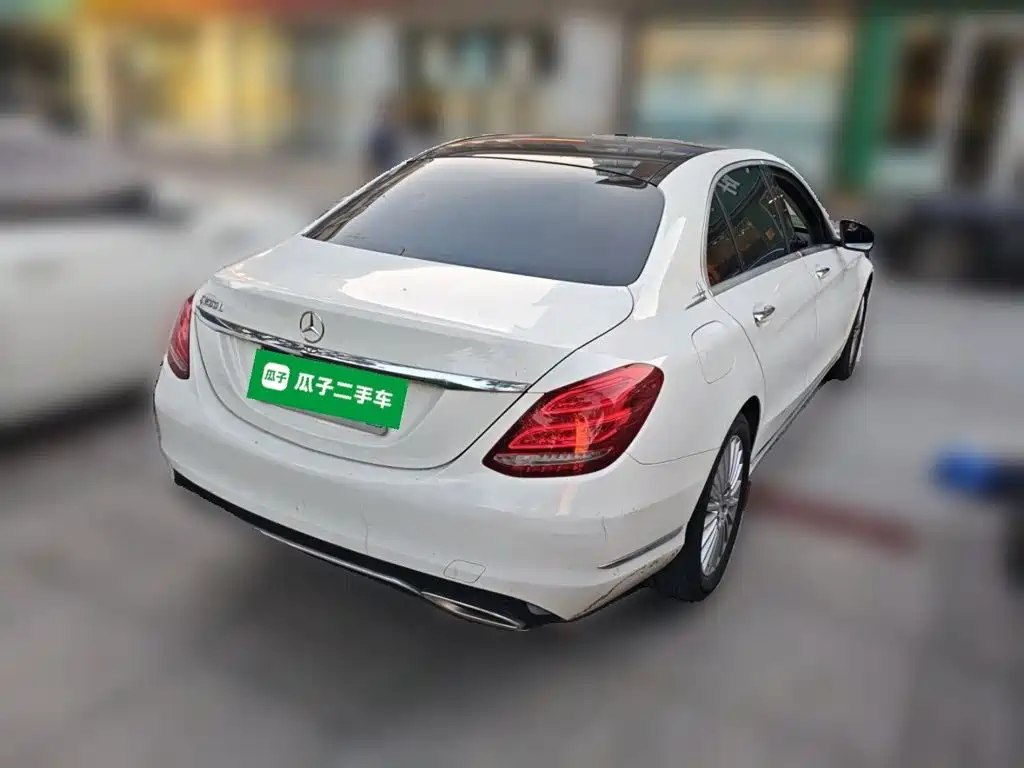 Mercedes-Benz C-Class — миниатюра 4