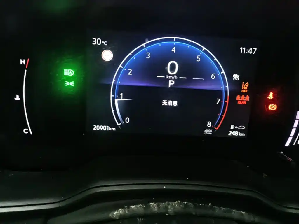 Toyota Corolla Cross — миниатюра 12