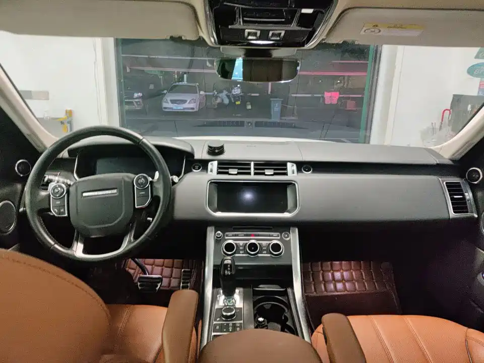 Land Rover Sport — миниатюра 3