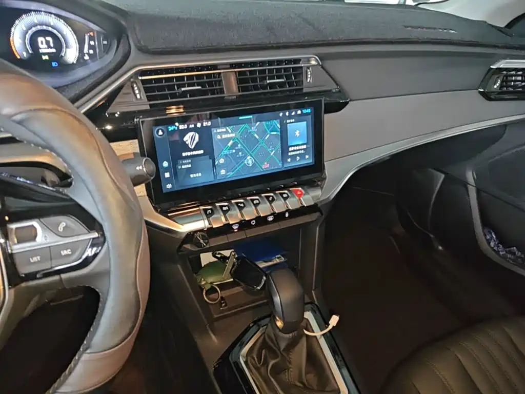 Peugeot 408 — миниатюра 13