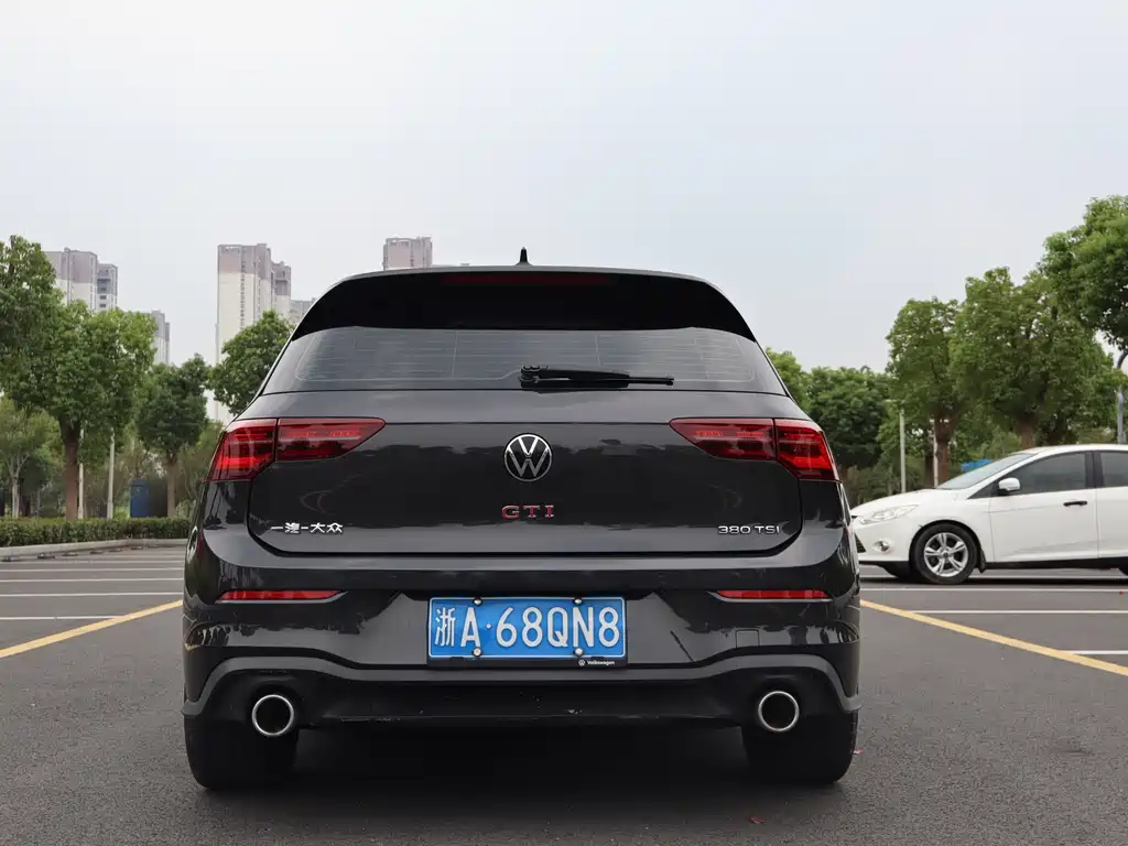 Volkswagen Golf GTI — миниатюра 6