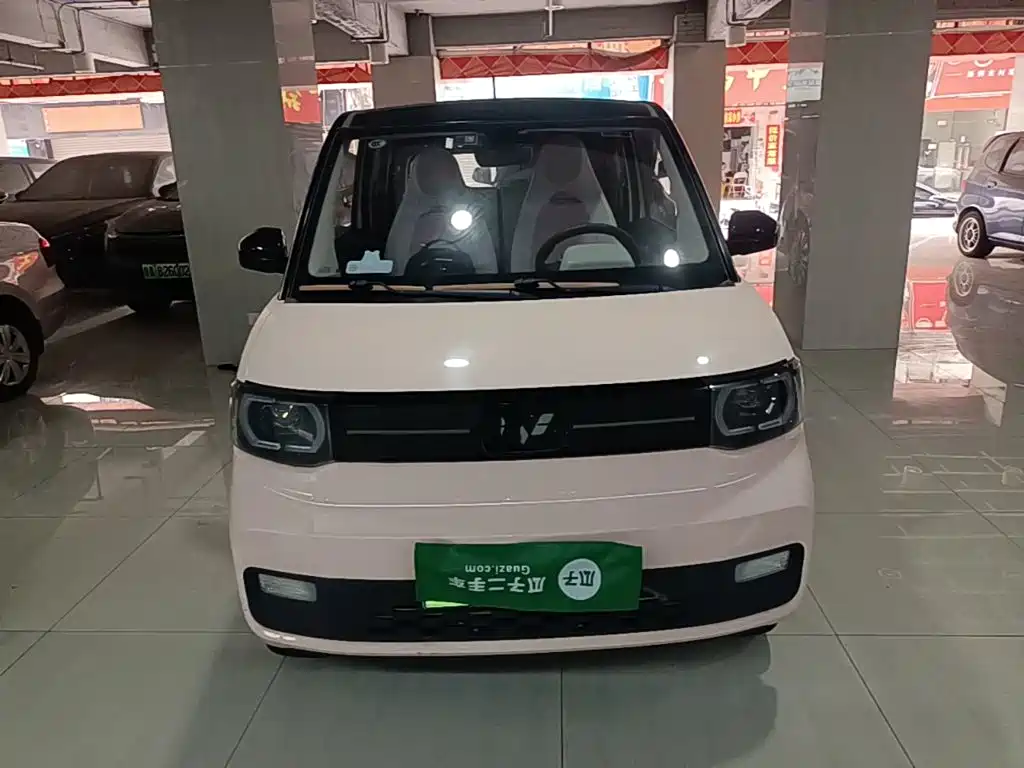 Wuling MINIEV — миниатюра 3