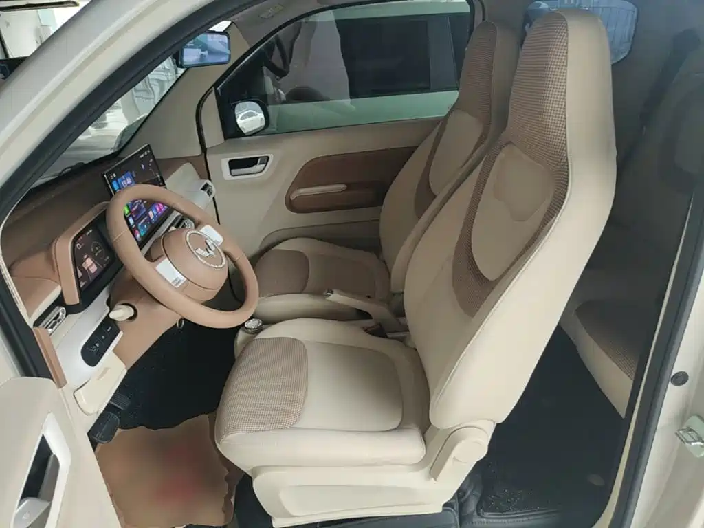 Wuling MINIEV — миниатюра 15