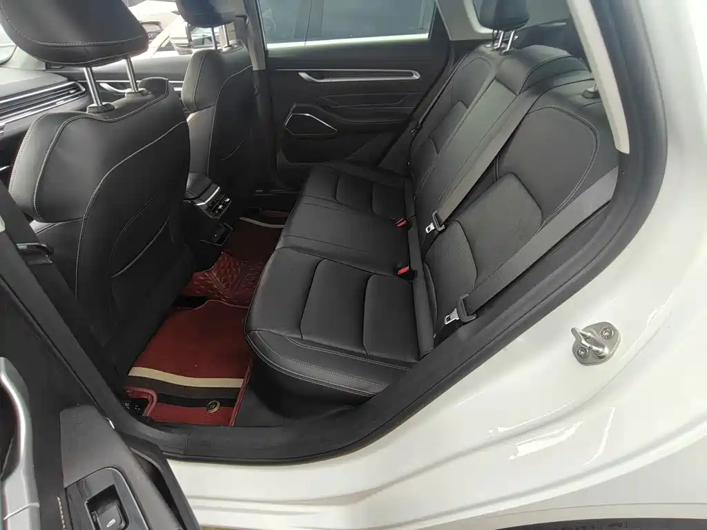 Geely Emgrand — миниатюра 9