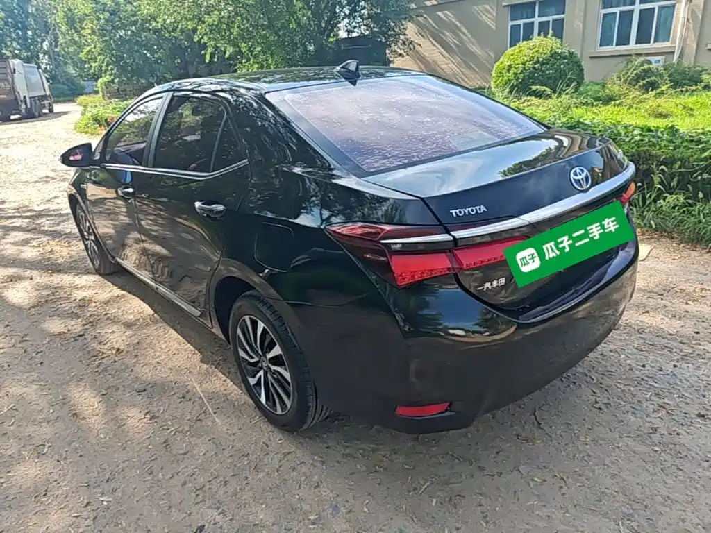 Toyota Corolla — миниатюра 5