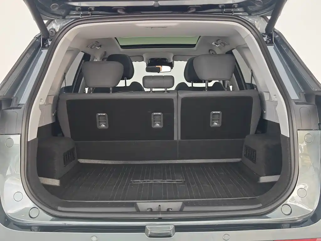 Chery Tiggo 8 PLUS — миниатюра 18