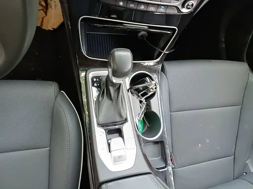 Hyundai Tucson — миниатюра 14