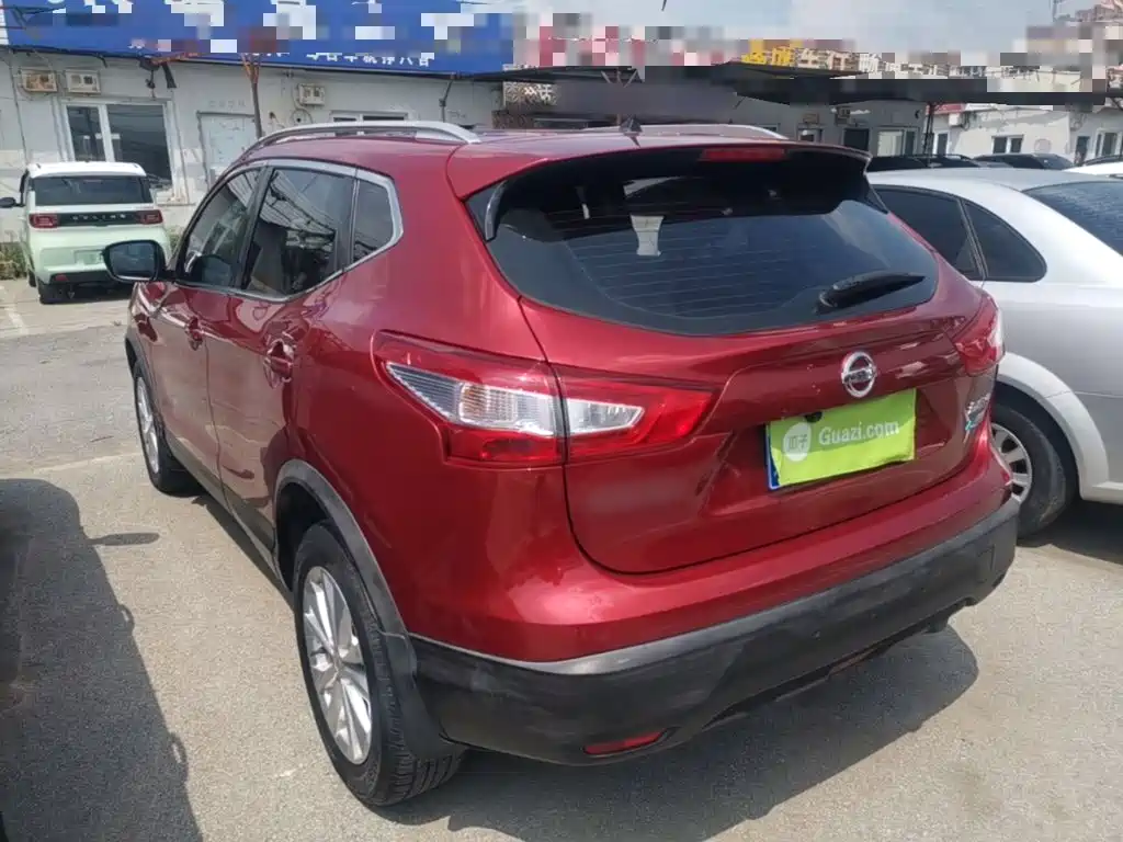 Nissan Qashqai — миниатюра 5