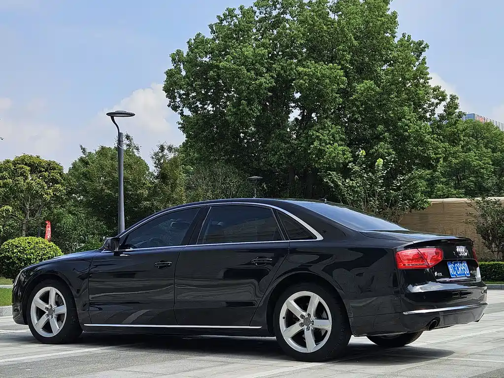 Audi A8 2012 A8L 45 TFSI quattro Comfort