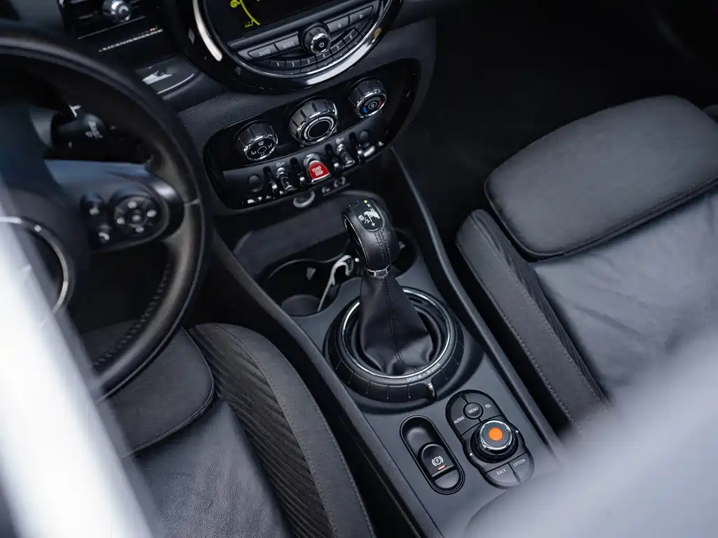 MINI Mini Clubman — миниатюра 13