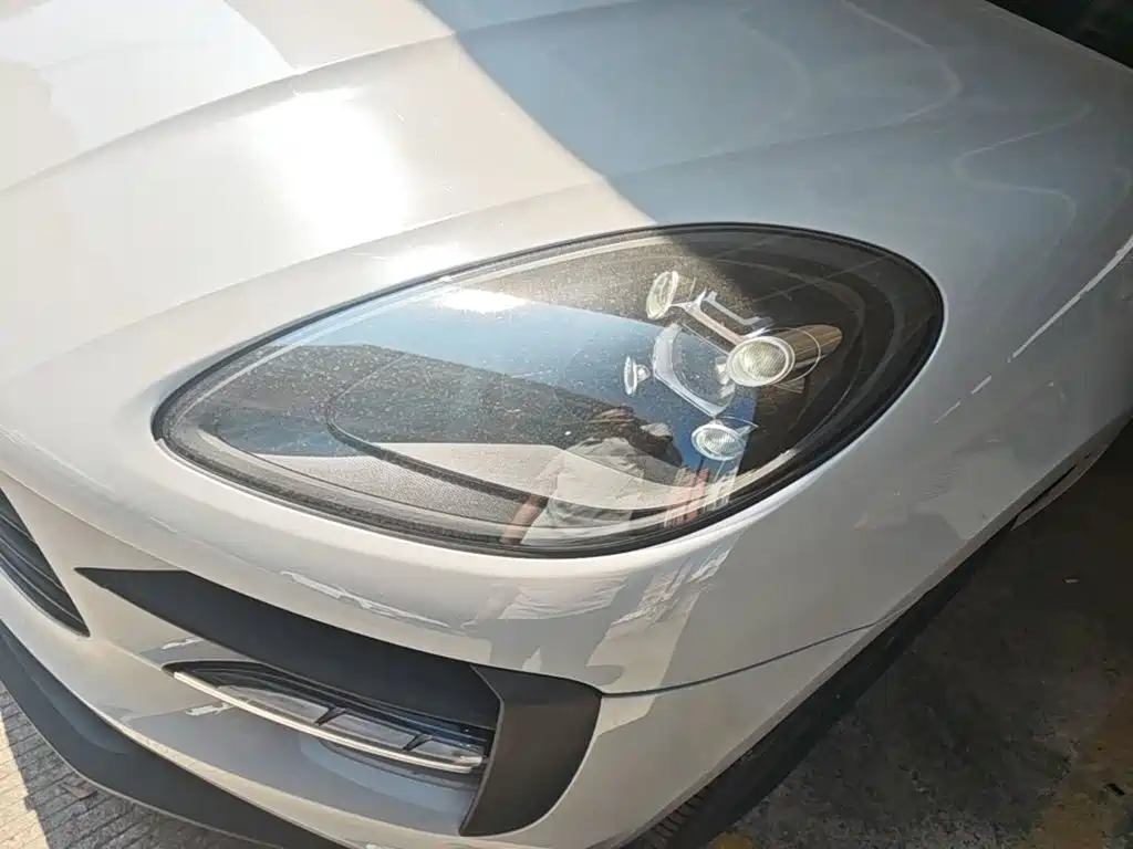 Porsche Macan — миниатюра 24