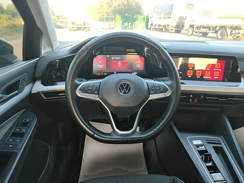 Volkswagen Golf — миниатюра 11