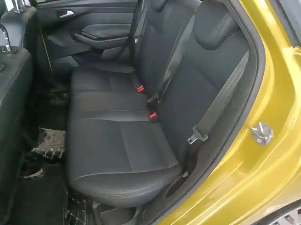 Ford Focus — миниатюра 17