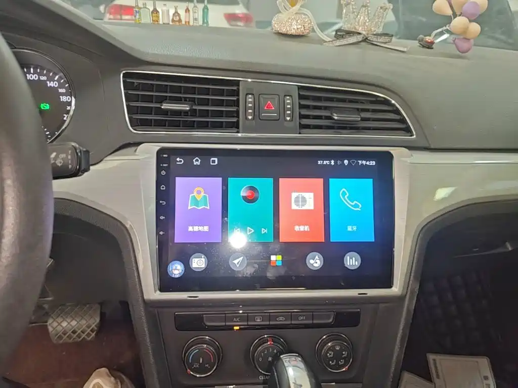 Volkswagen Lamando — миниатюра 13