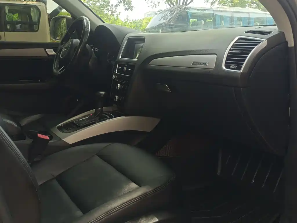 Audi Q5 2015 40 TFSI