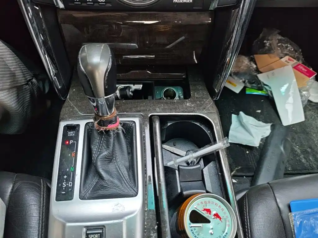 Toyota Reiz — миниатюра 14