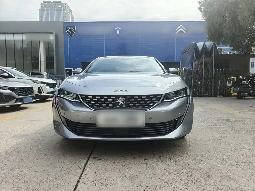 Peugeot 508 — миниатюра 10