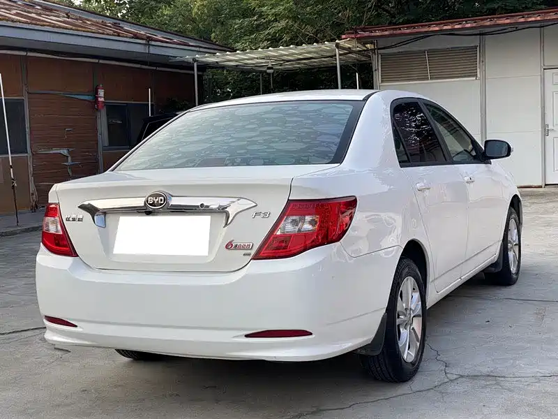 BYD F3 2015 1.5L AT Luxury
