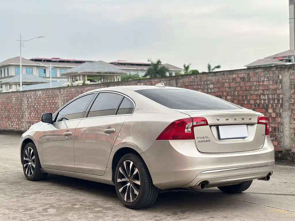 Volvo S60 2019 S60L T5