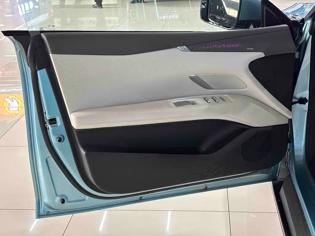 Changan Deepal DARK BLUE L07