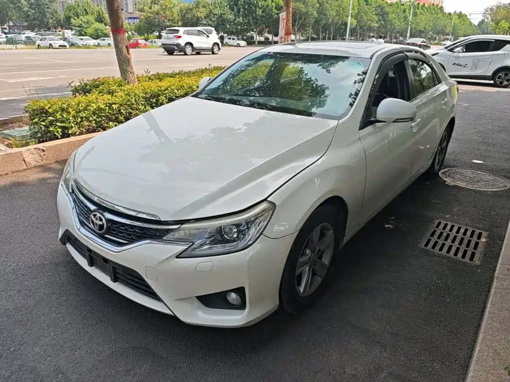 Toyota Reiz — миниатюра 2