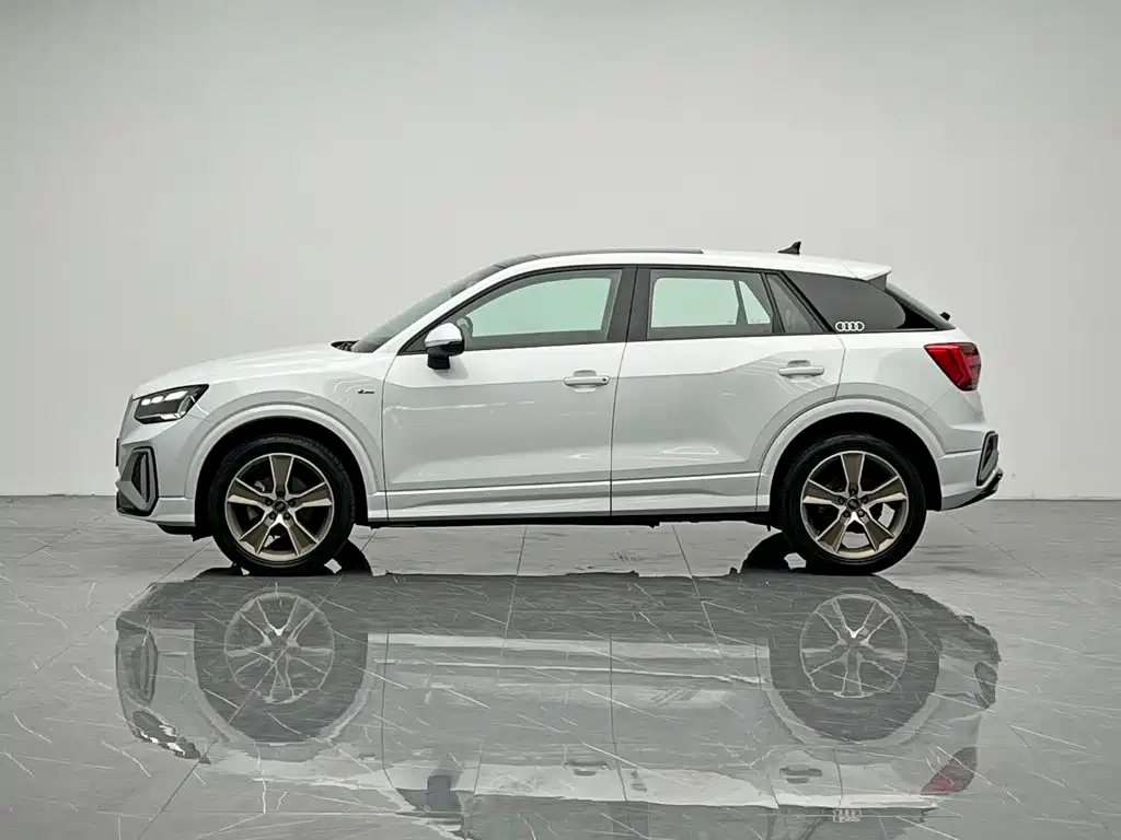 Audi Q2L 35 TFSI Fashion Dynamic Type, фото 3