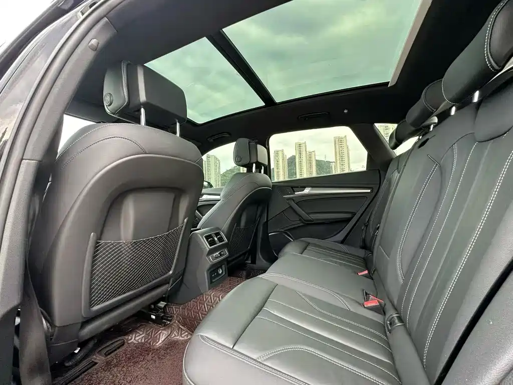 Audi Q5L — миниатюра 5