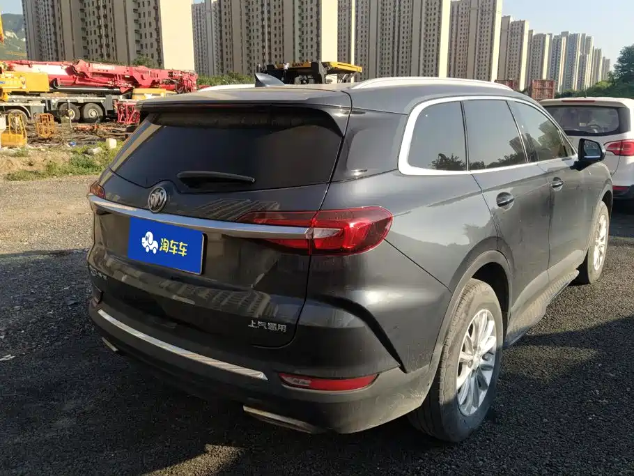 Buick Enclave — миниатюра 3