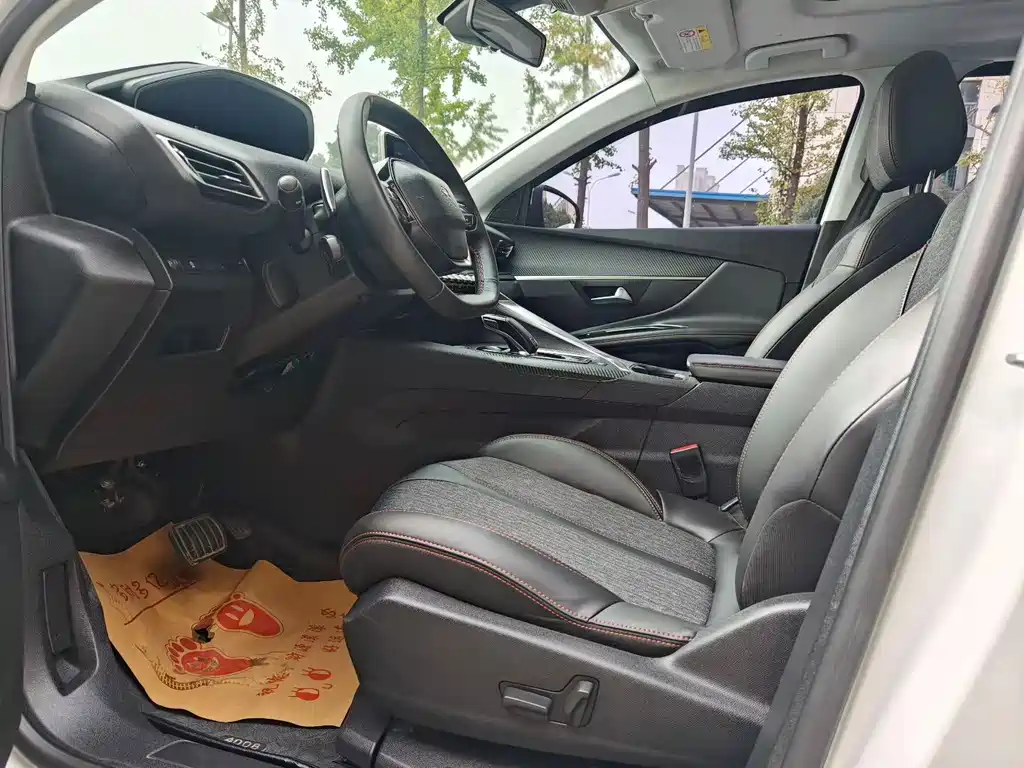 Peugeot 4008 — миниатюра 6