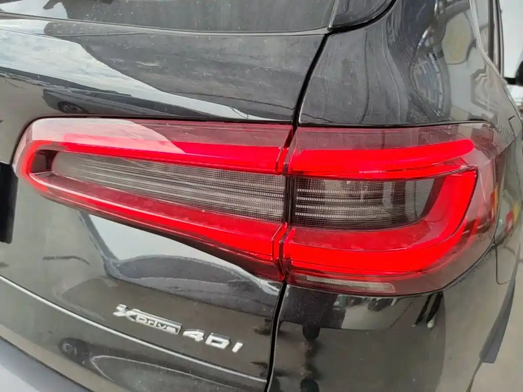 BMW X5 (Import) — миниатюра 8