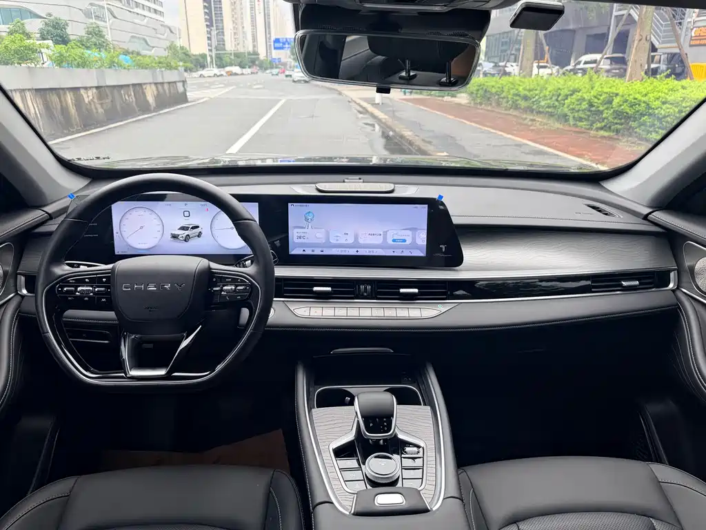 Chery 8 PRO 2025 290T Luxury