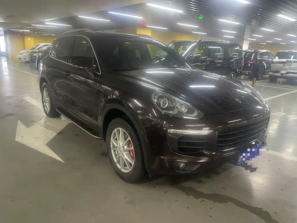Porsche Cayenne — миниатюра 2