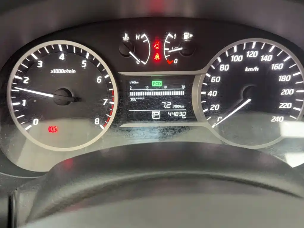 Nissan Bluebird — миниатюра 3