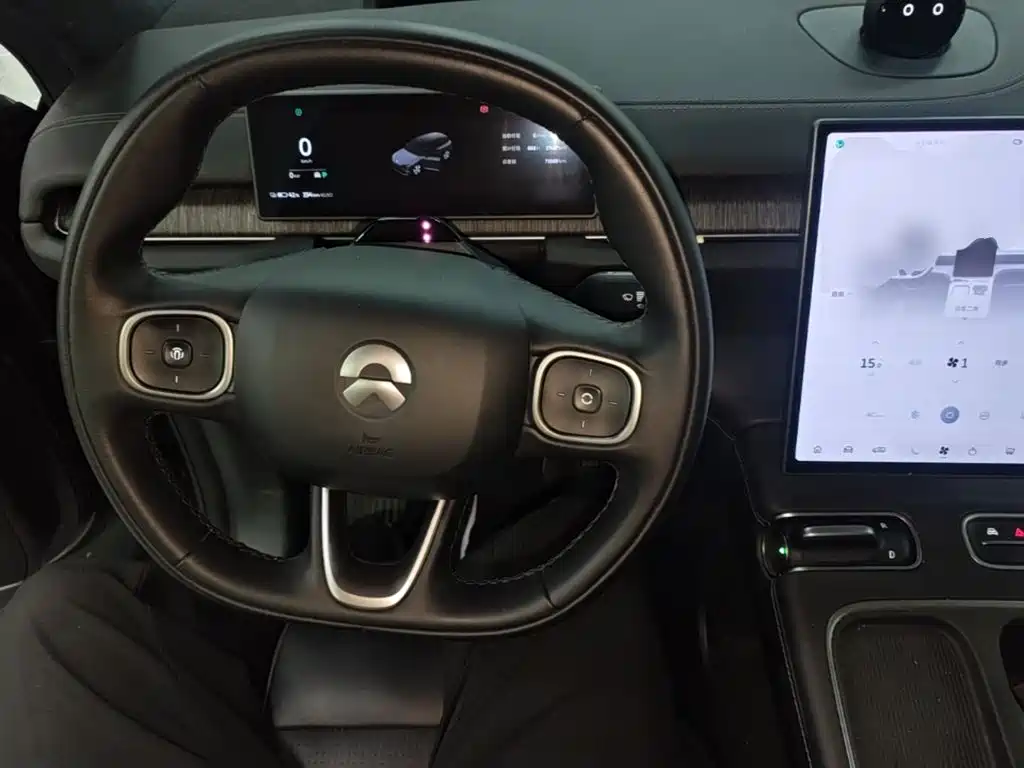 NIO ES6 — миниатюра 10