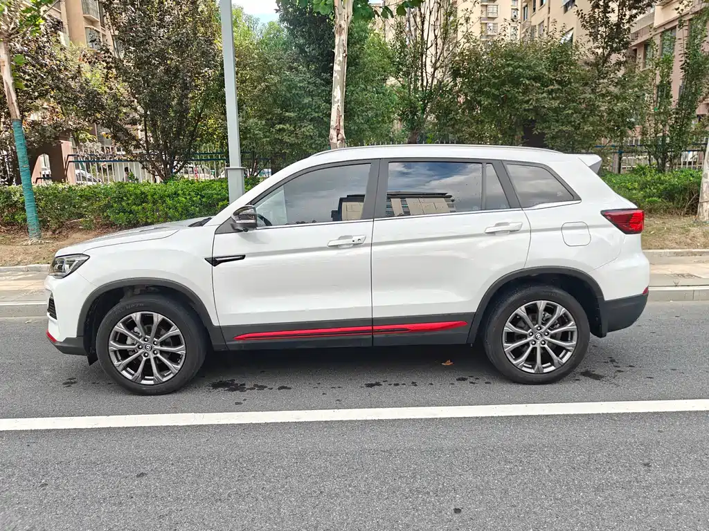 Changan CS75 — миниатюра 7