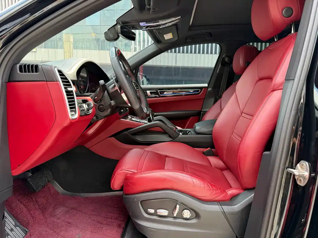 Porsche Cayenne 2019 Cayenne 3.0T