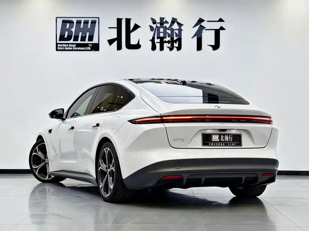 NIO ET5 — миниатюра 6