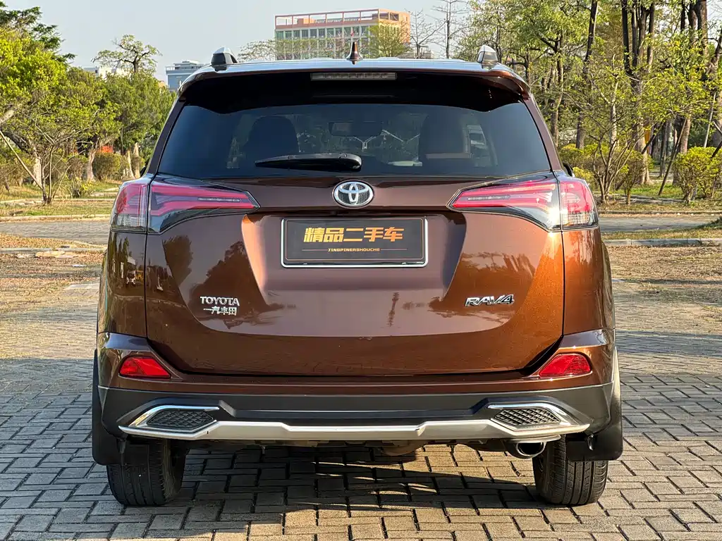TOYOTA RAV4 RONGFANG