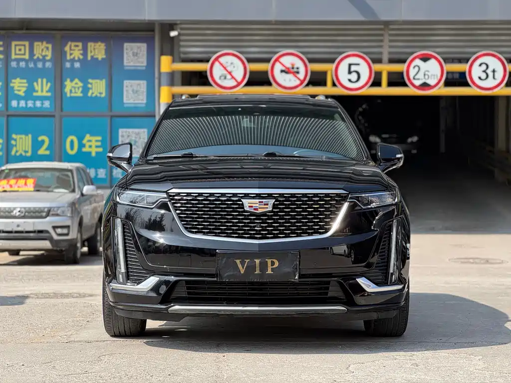 Cadillac XT6 2020 28T мест Luxury