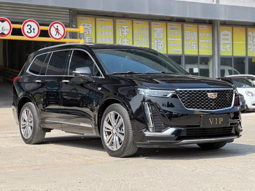 Cadillac XT6 2020 28T мест Luxury