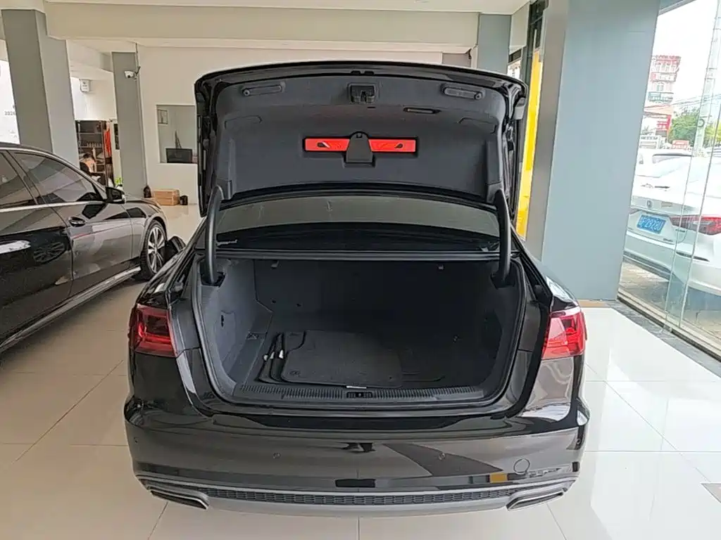 Audi A6L — миниатюра 19