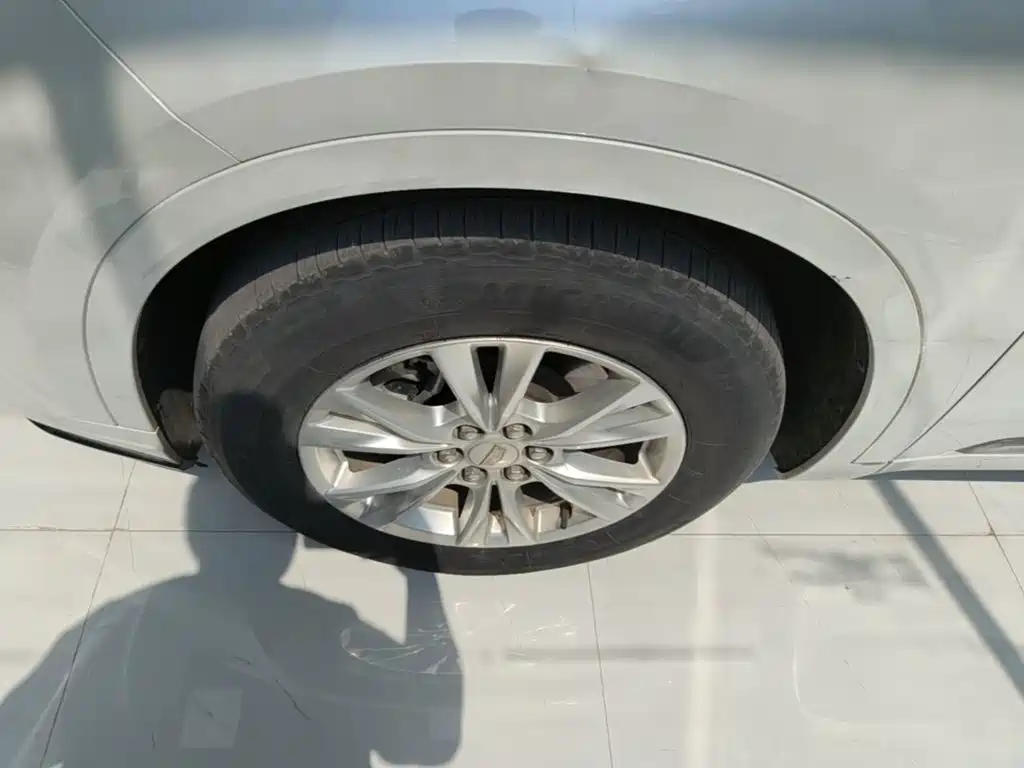Cadillac XT6 — миниатюра 23